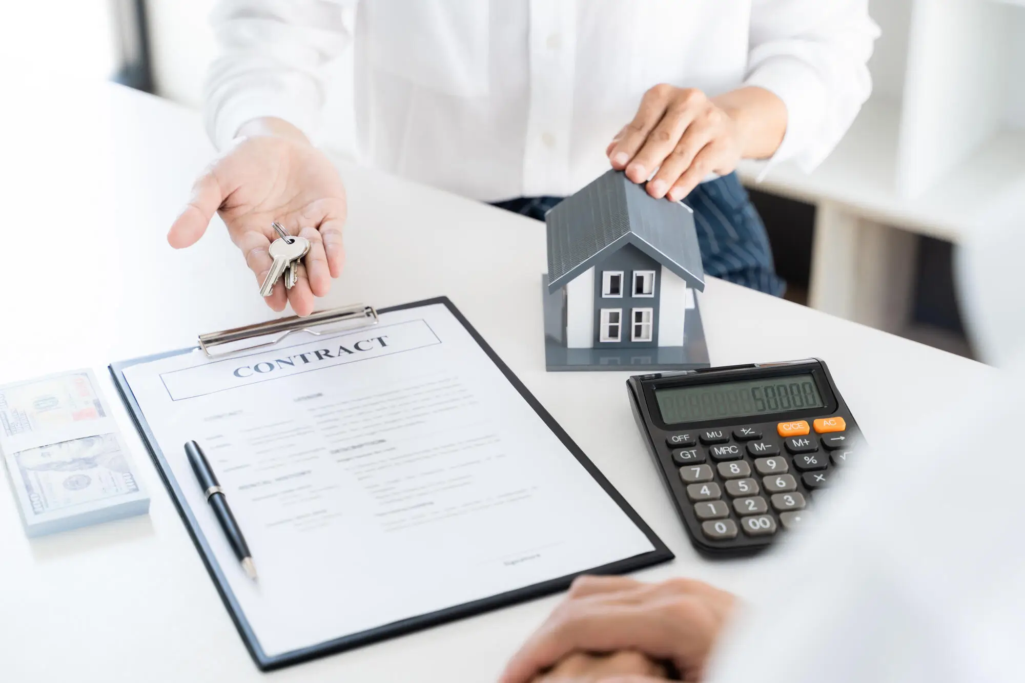 Investing in REITs: Exploring the Benefits of Real Estate Investment Trusts